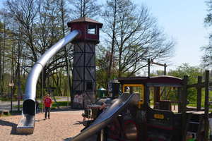 Gleisdreieck-Spielplatz1.JPG